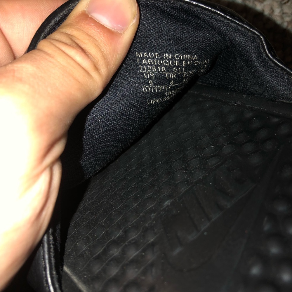 Nike Slides - Picture 3 of 3
